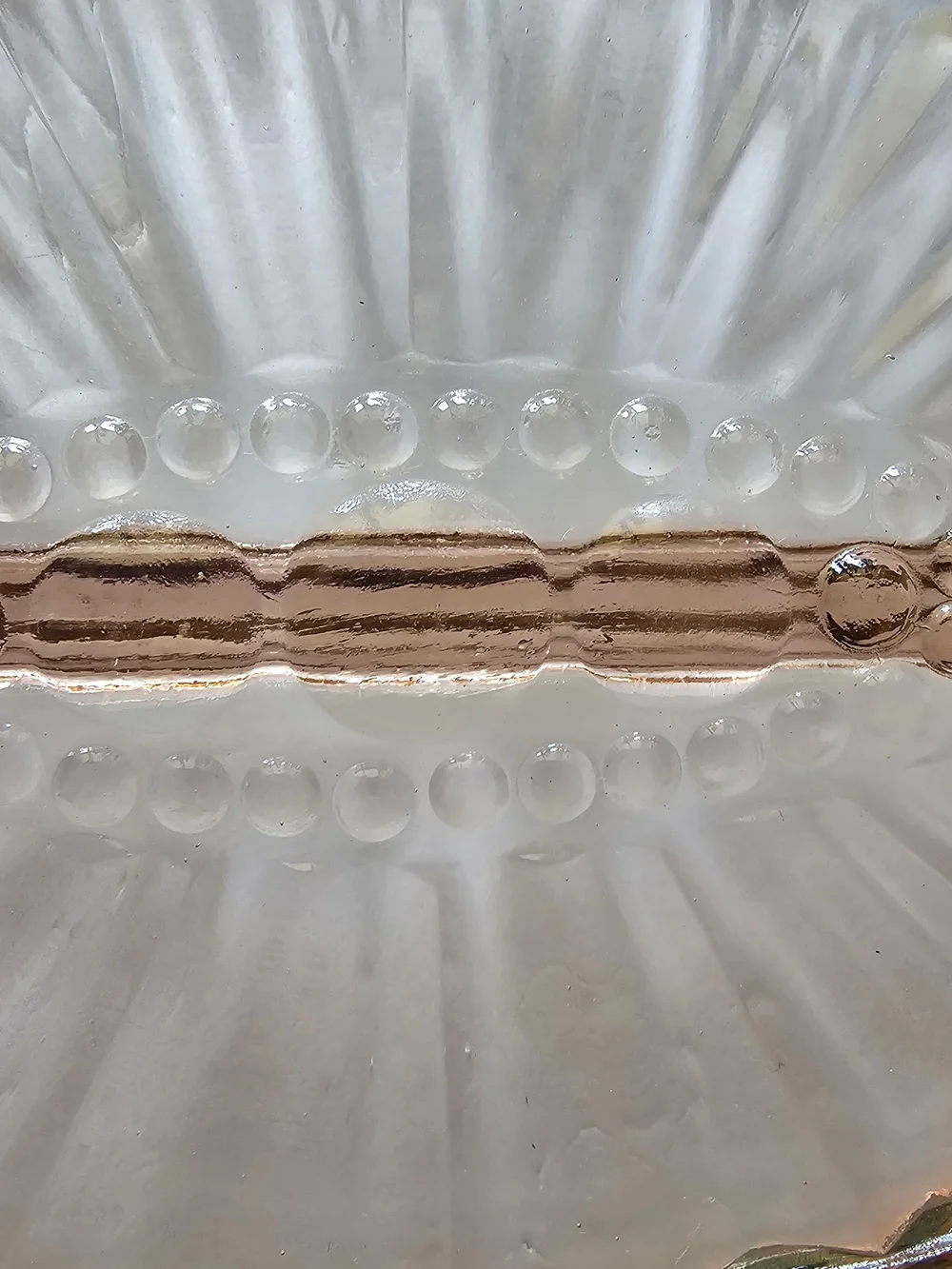 Vintage 1930's Anchor Hocking Relish Dish Depression Glass "Oyster & Pearl" - Picture 6 of 9